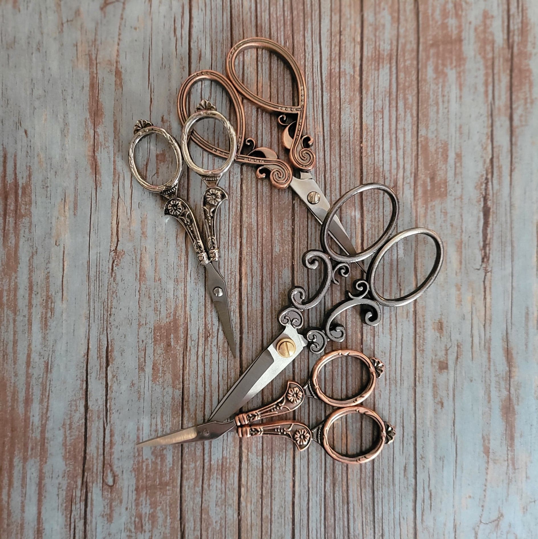 Vintage-Inspired Scissors – themoonmanual